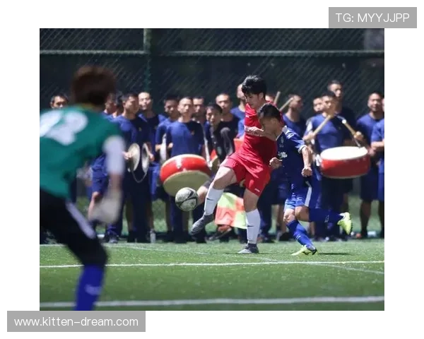 武汉足球队比赛经验变革引发热议推动地方足球发展新机遇