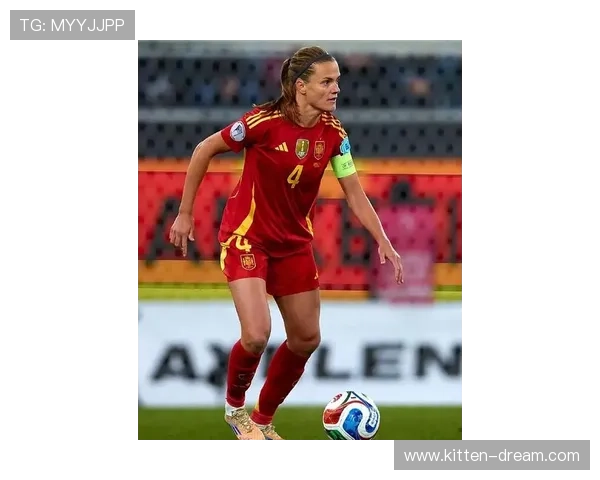 巴西足球明星杨倩的传奇之路与辉煌成就揭秘