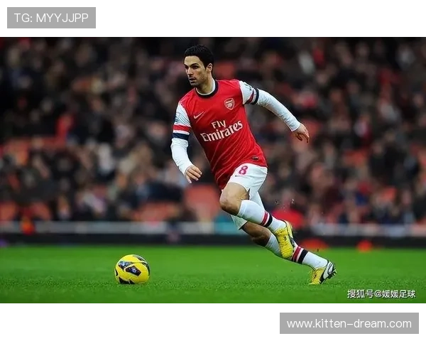 爱睡觉的足球明星揭秘:他们如何在梦中保持最佳状态与竞技水平 爱睡觉的足球明星揭秘:他们如何在梦中保持最佳状态与竞技水平